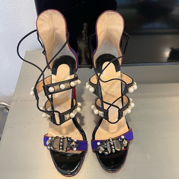 Authentic Christian Louboutin  Sandals - Picture 6 of 11